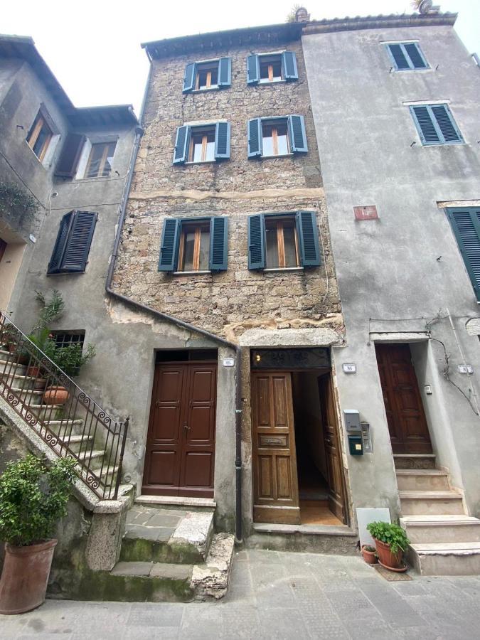 Affittacamere La Magica Torre Pitigliano Exterior foto